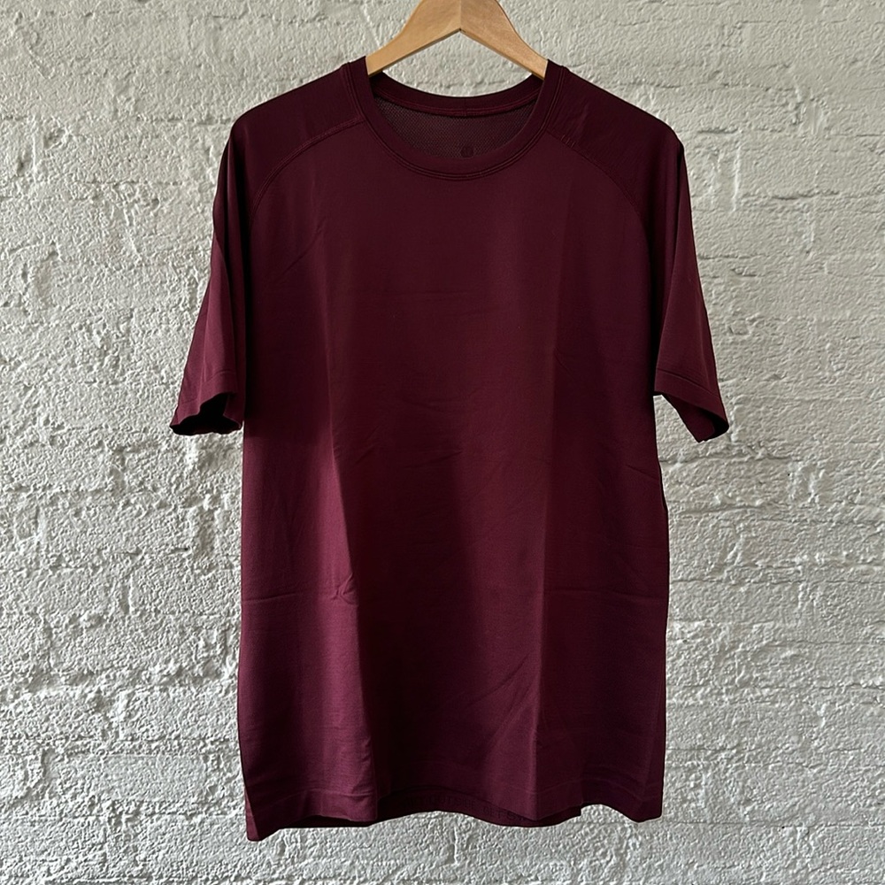 Lululemon Metal Tech Vent Short Sleeve